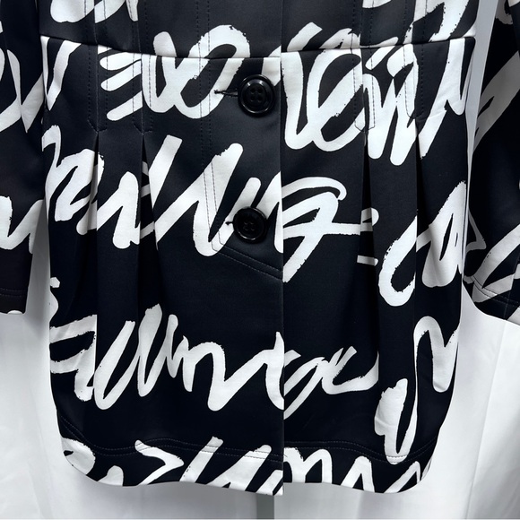 LUII LES HALLES GRAPHIC SATEEN COAT - Picture 7 of 10